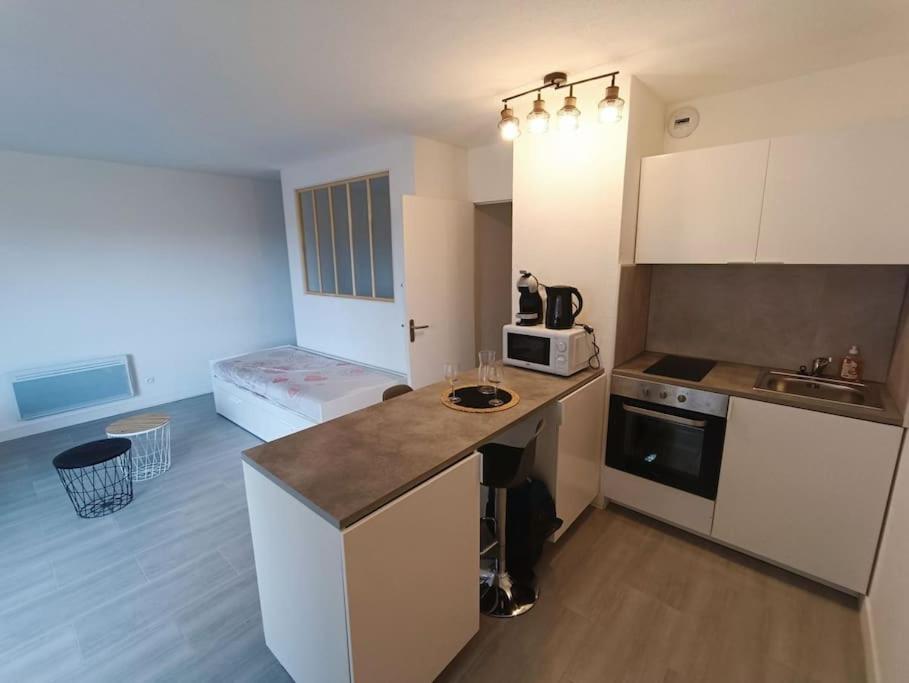 Appartement Tout Equipe 2 A 4 Couchages St Charles Марсель Экстерьер фото